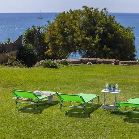 Maroni Beachfront * Ларнака