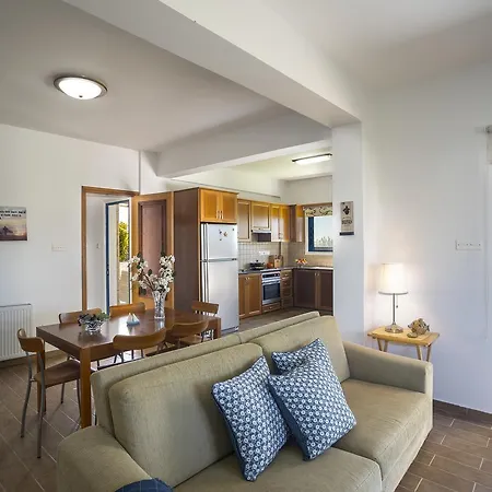 Вилла Maroni Beachfront *